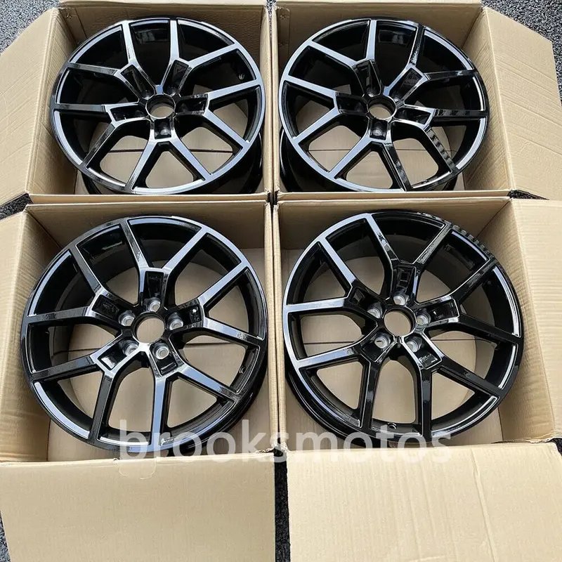 18インチ  グロス ブラック スタイル ホイール  ボルボ V60 S60 Polestar Xc60 Xc90 Brn-1153 1