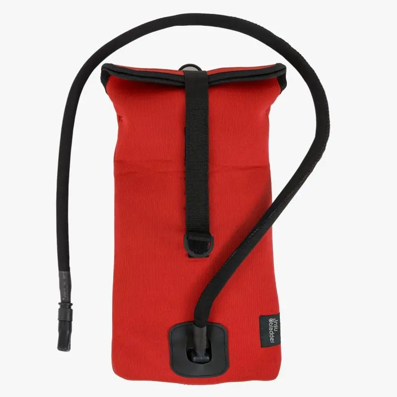 Highlander | Insulating Neoprene Bladder Pouch | Red 1